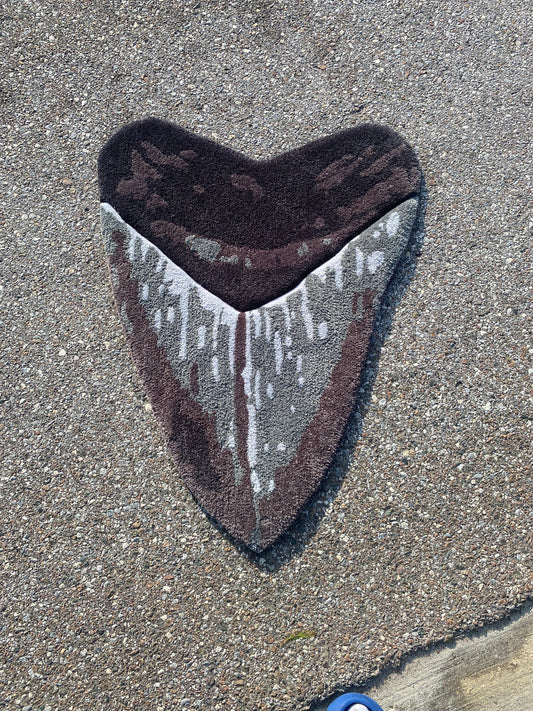 Meg Shark Tooth Rug